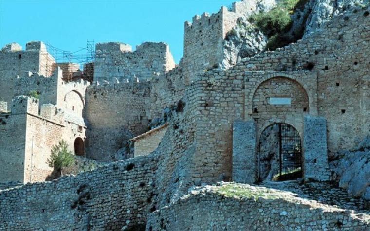 Aνεξάρτητη Παραδοσιακή Πέτρινη Κατοικία Corinth エクステリア 写真